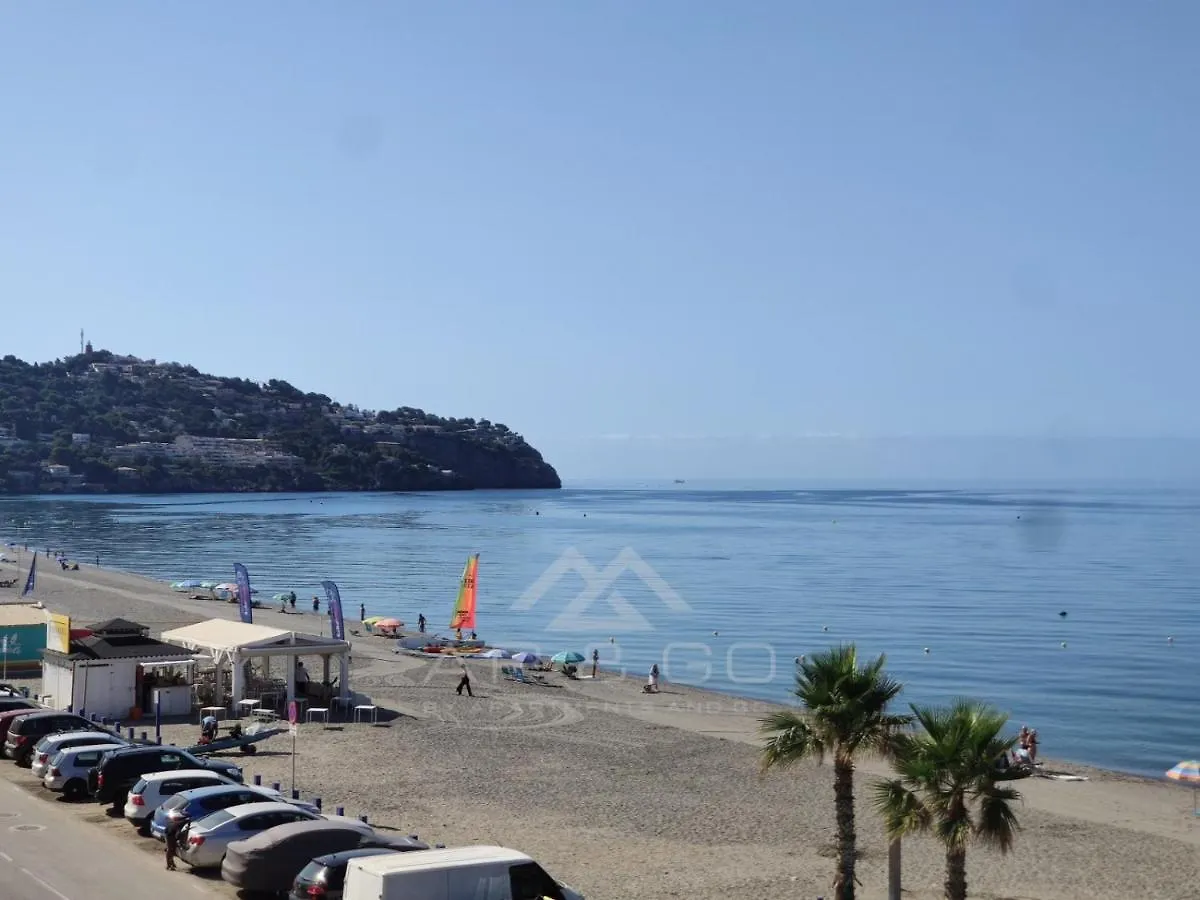 Quiet Beachfront Apartment La Herradura   La Herradura (Granada)