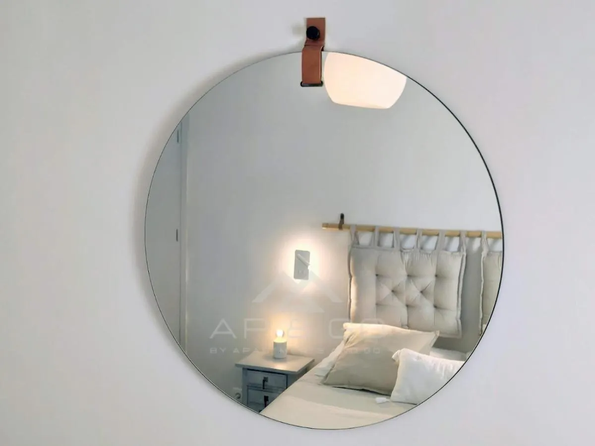 Quiet Beachfront Apartment La Herradura