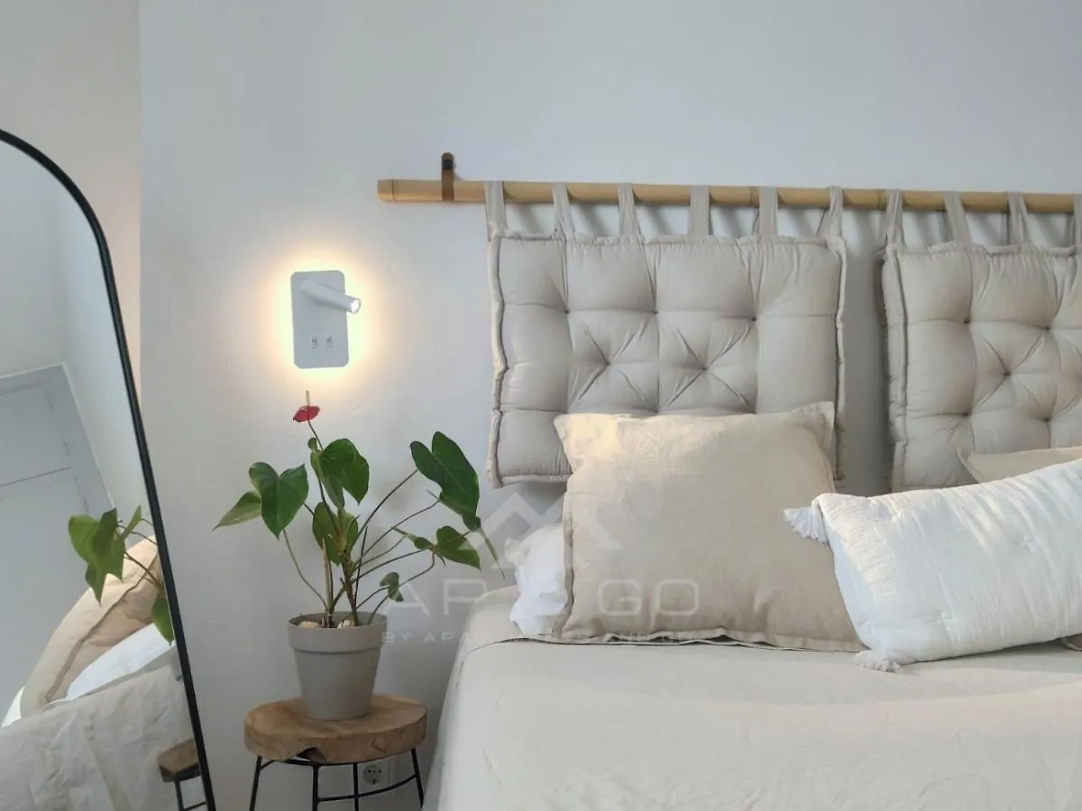 Quiet Beachfront Apartment La Herradura  Spain
